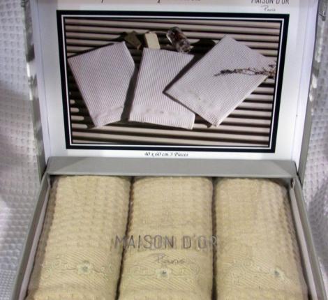 Салфетки вафельные со стразами Maison D'or &quot;BRISE APE&quot; 40х60-3шт.,бежевый