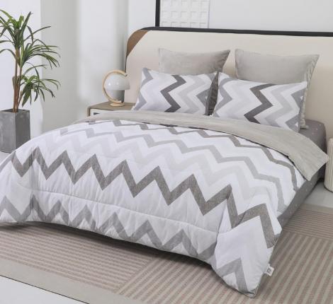 Постельное белье с одеялом "Sofi de Marko" Роберто №12 Велюр/Сатин, Семейный