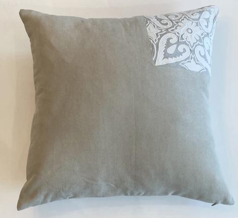 Подушка "CUSHION" AT17, 40х40