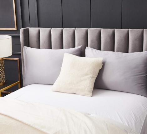 Наволочка декоративная "Sofi de Marko" Антуан (молоко) Искусcтвенный мех, 45х45