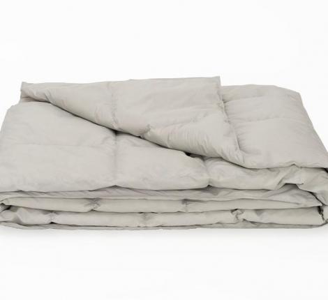 Дорожный плед пуховый "TRAVEL PLAID GRASS GREY", 140х200