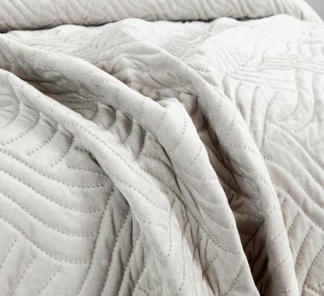 Покрывало "Sofi de Marko" Деварта (светло-серый) Бархат, 240x260