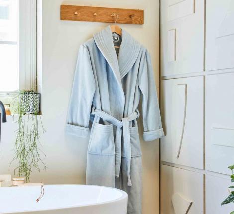 Халат велюровый "Blanc des Vosges" QUIETUDE (серо-голубой), XS