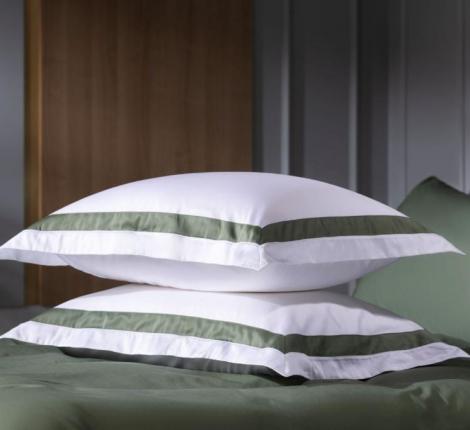 Наволочка с широкой отделкой "ALPINE PINE GREEN ALLURE GRASS" Мако-Сатин, 50х70 (2шт)