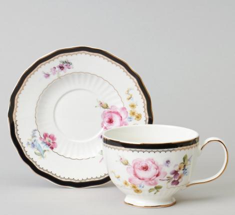 Чайный сервиз "NOSTALGIE" на 6 персон, 14 предметов