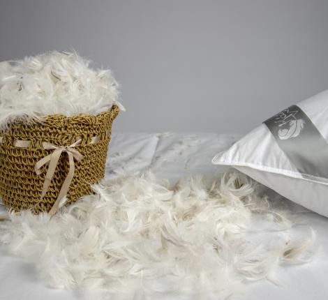 Подушка пуховая "Северный гусь", 70х70