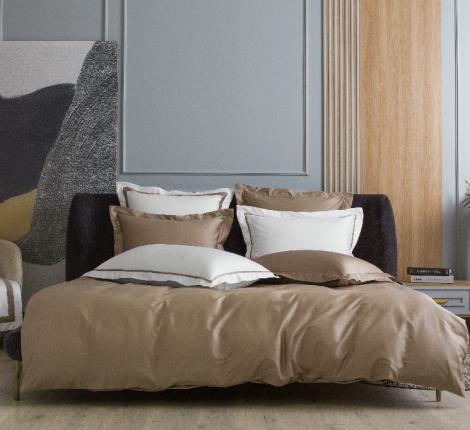 Наволочка с узкой отделкой "ALPINE CARAMEL BEIGE ALLURE GRASS" Мако-Сатин, 70х70 (2шт)