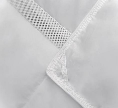 Одеяло пуховое всесезонное Light "ROYAL BALANCE GRASS", 200х200