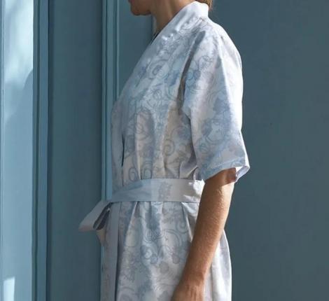 Халат короткий "Blanc des Vosges" HESPERIDE PORCELAINEМ сатин, М