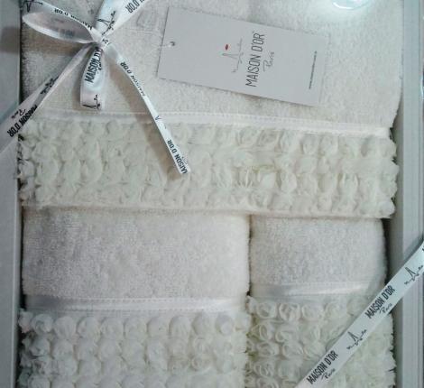 Комплект махровых полотенец  30x50-50x100-70x140 Maison D'or &quot;ROSA&quot;, кремовый