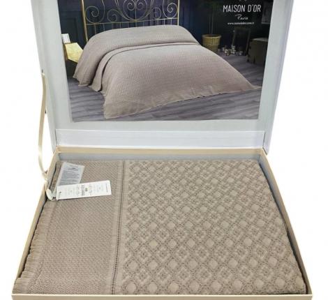 Покрывало "Maison D'or" LA MESMO 240х260, бежевый