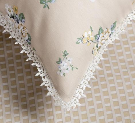 Постельное белье с одеялом "Sofi de Marko" Дориана Сатин, Семейный