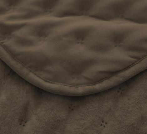 Покрывало из вареного бархата "KARTEKS" 02, 240х260 (50х70-2 шт), коричневый