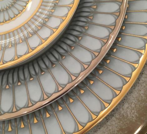 Столовый сервиз "ARCADES GRIS BORD PLATINE" на 6 персон, 20 предметов  (лиможский фарфор)