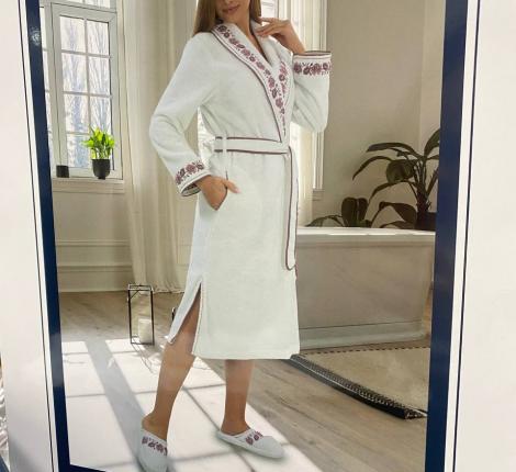Халат женский махровый с вышивкой Maison D'or "ROSANNA" (белый/антрацит), XL(50)-XXL(52)