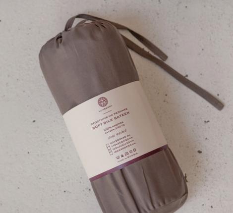 Простыня на резинке Luxberry "SOFT SILK SATEEN" 180x200x30 см, умбра