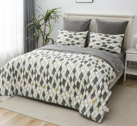 Постельное белье с одеялом "Sofi de Marko" Роберто №27 Велюр/Сатин, Семейный