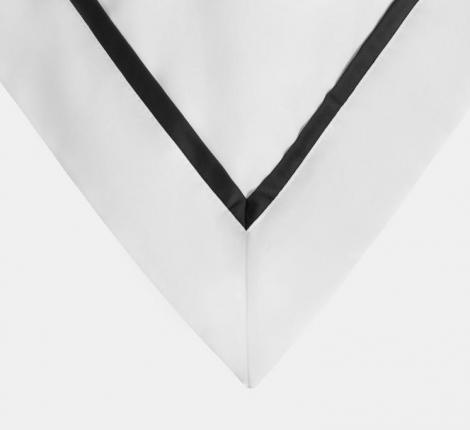 Наволочка с узкой отделкой "ALPINE DARK ONYX ALLURE GRASS" Мако-Сатин, 50х70 (2шт)