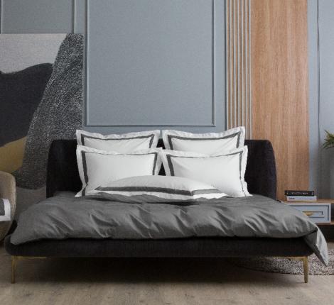 Наволочка с широкой отделкой "ALPINE GRAPHITE ALLURE GRASS" Мако-Сатин, 70х70 (2шт)