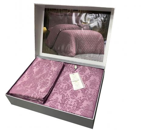Постельное бельё "Maison D'or" GUPURSUZ EMERALD Жаккард семейный, фиолетовый