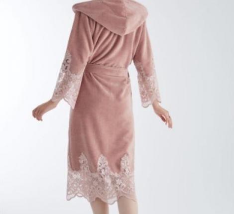 Халат женский  "NUSA" Triga 4150 пудра, 2XL
