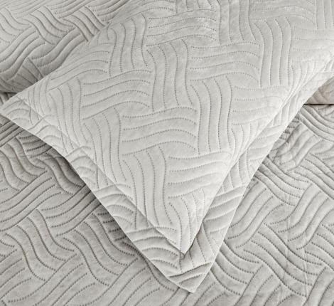 Покрывало "Sofi de Marko" Деварта (светло-серый) Бархат, 240x260