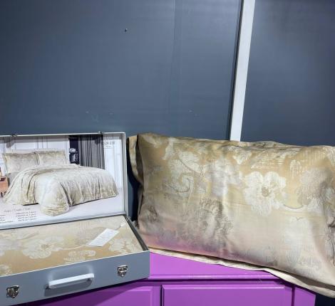 Постельное бельё "Maison D'or" AMBRE (золото) Тенсел, Евро