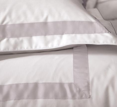 Постельное бельё "Blanc des Vosges" EGERIE METAL перкаль, 1,5 спальный