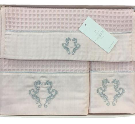 Комплект вафельных полотенец с вышивкой 30х50-50x100-85x150 Maison D'or &quot;BRISE APONE&quot; грязно-розовый