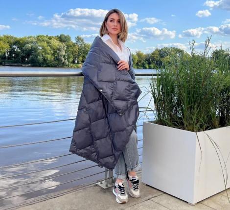 Дорожный плед-пончо пуховый "Travel Cape Plaid Grass" INDIGO, 130х170