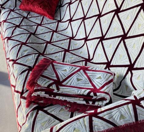 Покрывало шпигель большой "Karteks" 160х220 ГАЛАКТИКА 4, бордовый