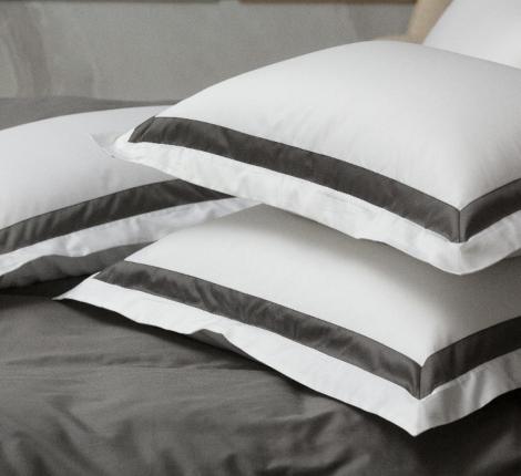 Наволочка с широкой отделкой "ALPINE GRAPHITE ALLURE GRASS" Мако-Сатин, 50х70 (2шт)