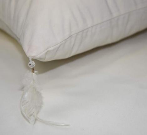 Наволочка декоративная "Sofi de Marko" Жасмин (молоко) Велюр, 45х45 