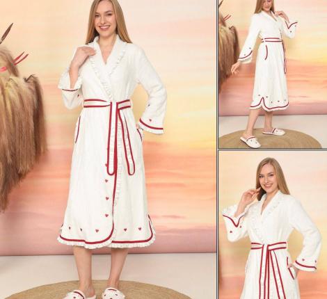 Халат женский махровый с тапочками Maison D'or "LOVE HEARTS LONG" (кремовый), M(46)/L(48)