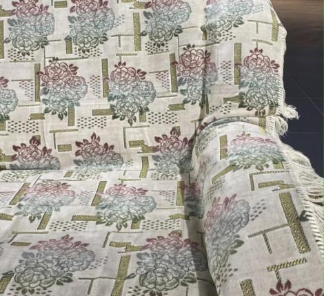 Покрывало шпигель большой Karteks" на диван 160х220 РОЗЫ, перламутровый