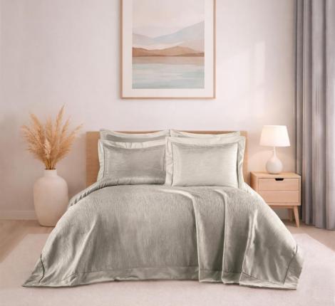 Гобеленовое покрывало "DO&CO" 240х260 (50x70-2 шт.) DIAMOND, капучино