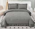 Постельное бельё EFOR COTTONI с вышивкой "Эмилия №2" серый, Евро