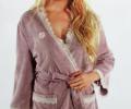Халат женский махровый с кружевом Maison D'or "CELYN" (фиолетовый), XL(50)-XXL(52)