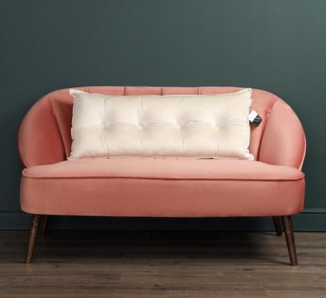 Подушка декоративная "Sofi de Marko" Вивиан (молоко) Велюр, 45х90