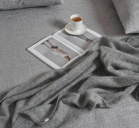 Покрывало Luxberry  "RAINY DAY" 150x220, светло-серый