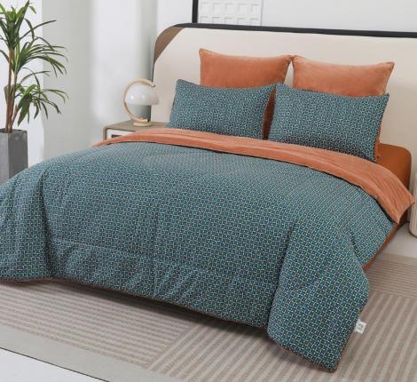 Постельное белье с одеялом "Sofi de Marko" Роберто №8 Велюр/Сатин, Семейный