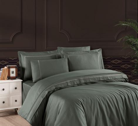 Постельное белье "DO&CO" Сатин DELUX PREMIUM с вышивкой "GOMEZ" (зелёный), Евро