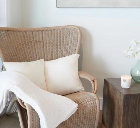 Плед "Barefoot Dreams" CC RIBBED THROW, 137х183 (белый)