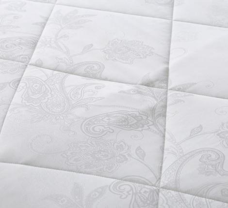 Одеяло всесезонное "Cleo" Silk Touch, 145х210