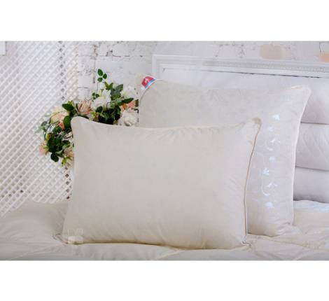 Подушка "ТЕССА", 38х38 упругая