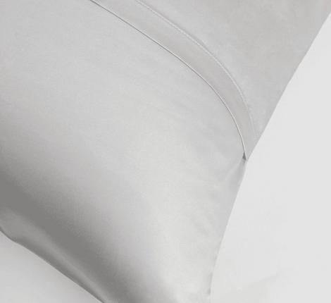 Наволочка "SILVERY GREY GRASS" Шёлк, 50х70 (1шт.)