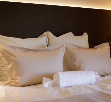 Наволочки "Kissen white" Мако-Сатин, 70х70 (2шт)