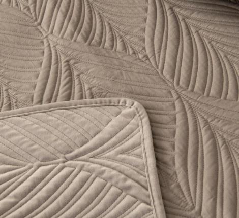 Покрывало "Sofi de Marko" Таира (светло-бежевый) Велюр, 240х260