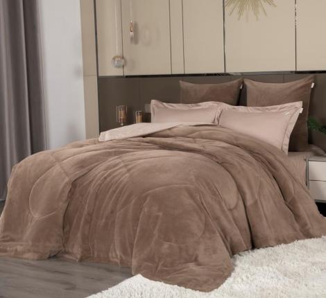 Постельное белье с одеялом "Kazanov.A." Lindor Fluffy (карамель) Велюр/Egypt Cotton, Семейный