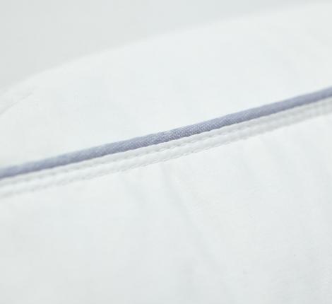 Подушка "АФИНА", 68х68 мягкая